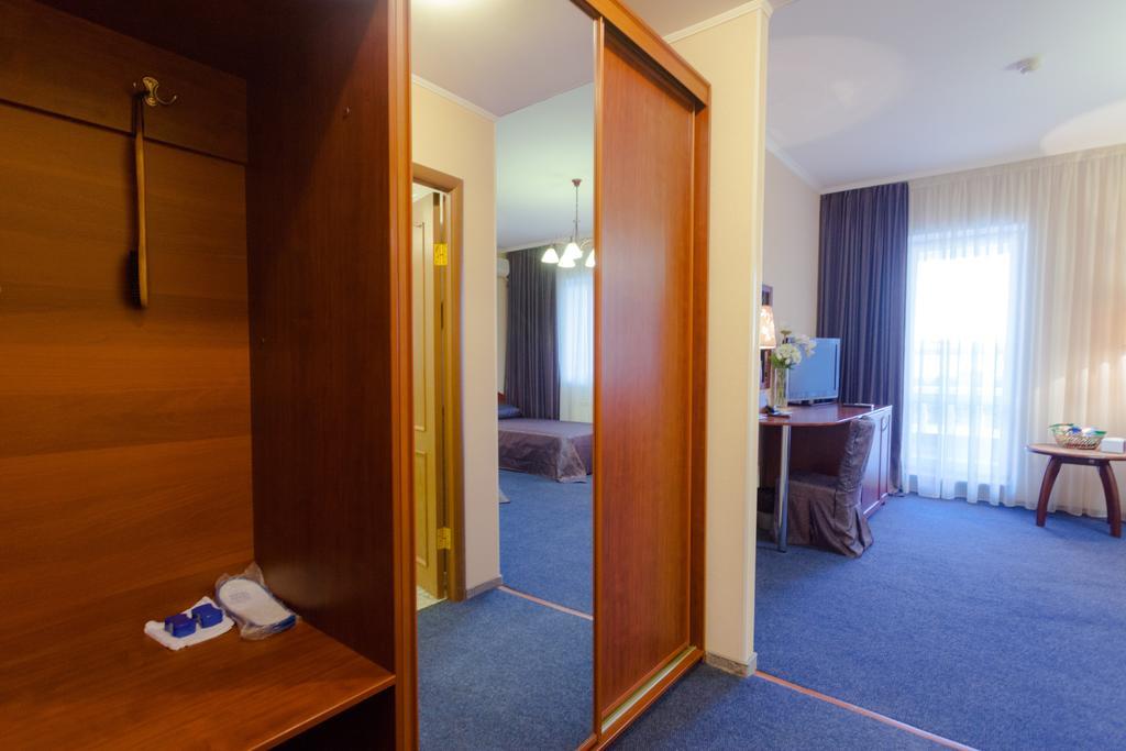 Rahat Hotel Aktau  Phòng bức ảnh